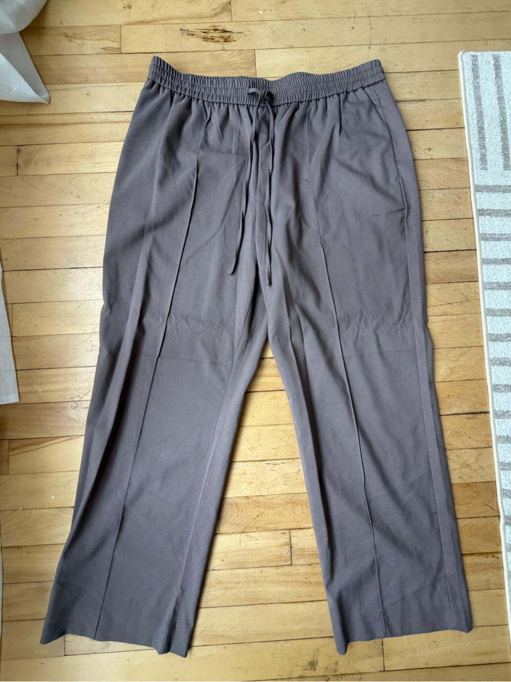 Casual Drawstring Pants in Taupe
